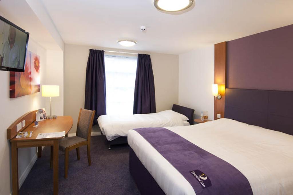 Premier Inn Newcastle - Metro Centre Гейтсхед Стая снимка