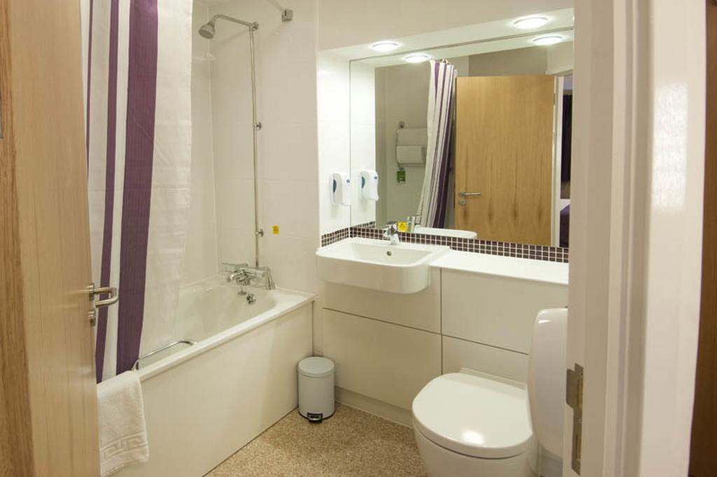 Premier Inn Newcastle - Metro Centre Гейтсхед Стая снимка