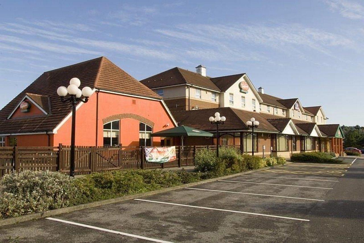 Premier Inn Newcastle - Metro Centre Гейтсхед Екстериор снимка