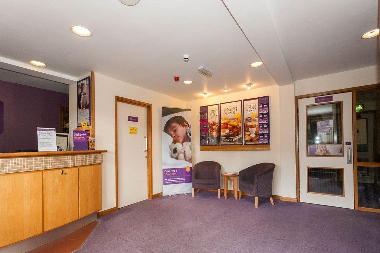 Premier Inn Newcastle - Metro Centre Гейтсхед Екстериор снимка